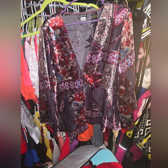 🍁🍂Nwot Venus velvet blouse size 18 - Picture 2 of 6